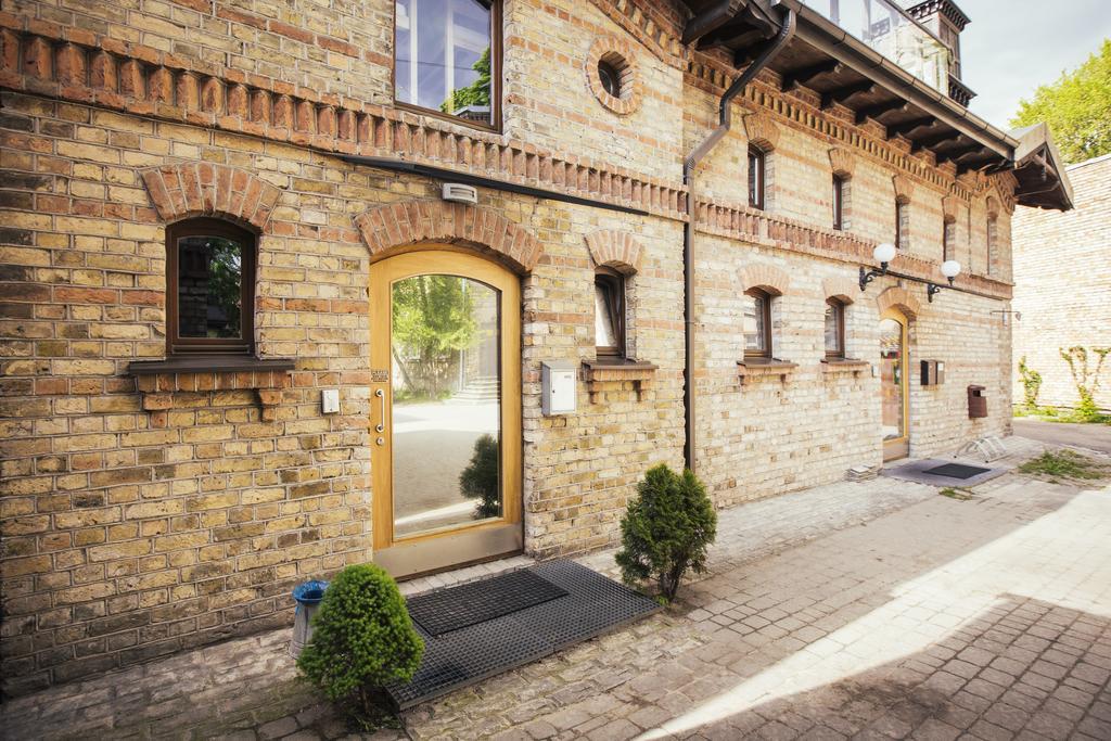 Amalienhof Guesthouse Riga Bagian luar foto