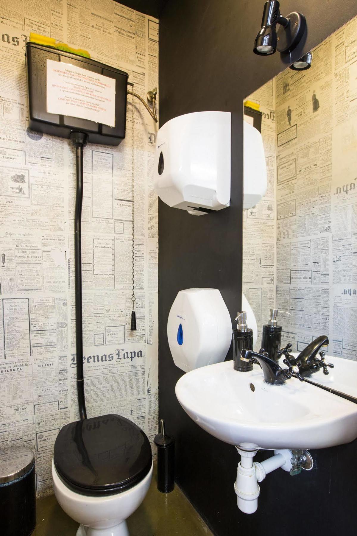 Amalienhof Guesthouse Riga Bagian luar foto
