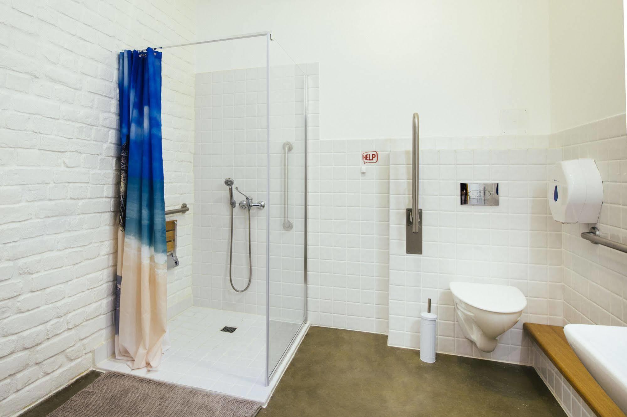 Amalienhof Guesthouse Riga Bagian luar foto